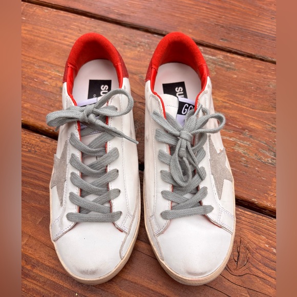 Golden Goose Super Star Young With Suede Star and Red Heal Tab Sneakers, size 37 - Picture 1 of 10